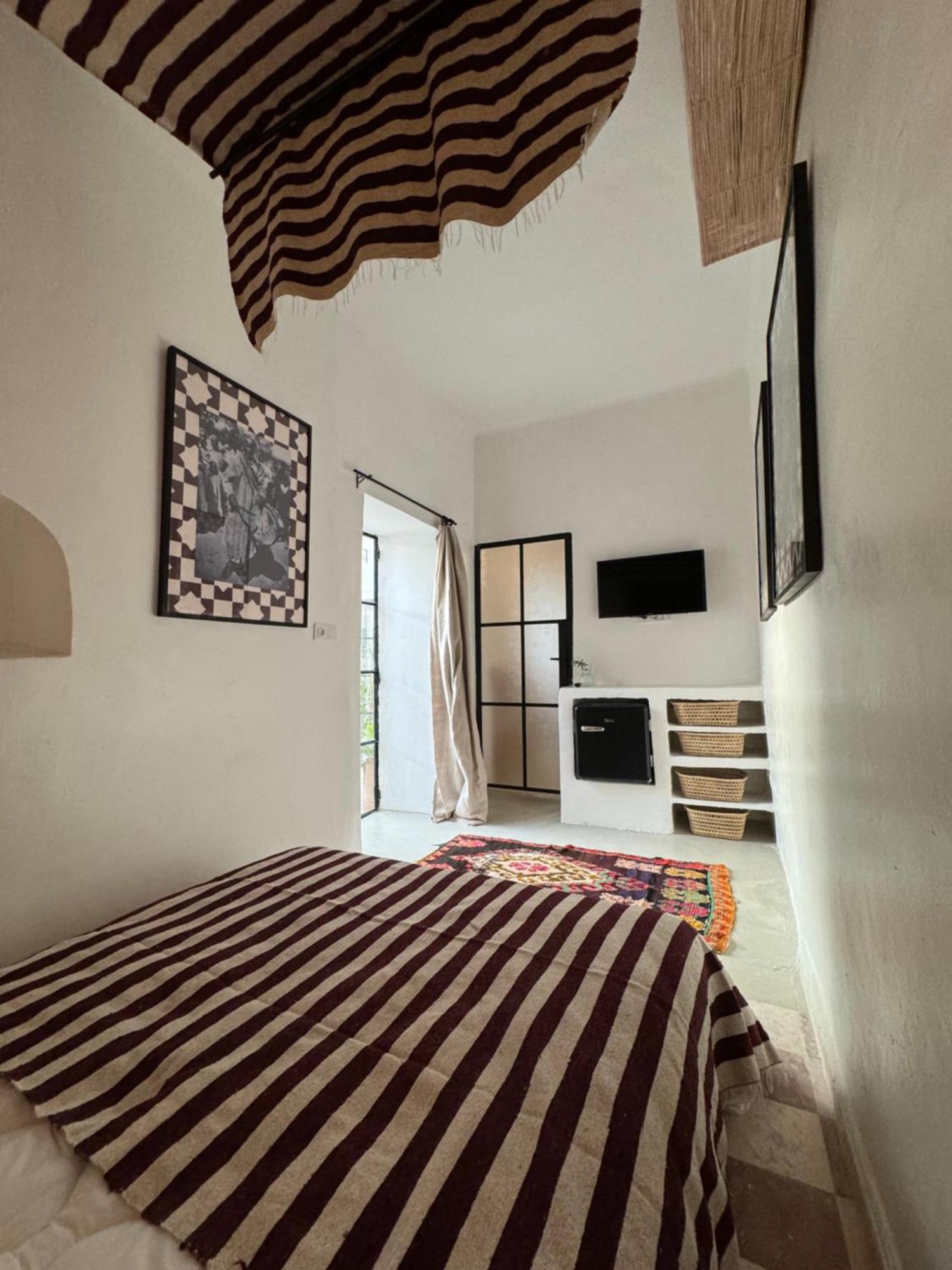 Riad Ait El Mouden Tamraght ภายนอก รูปภาพ