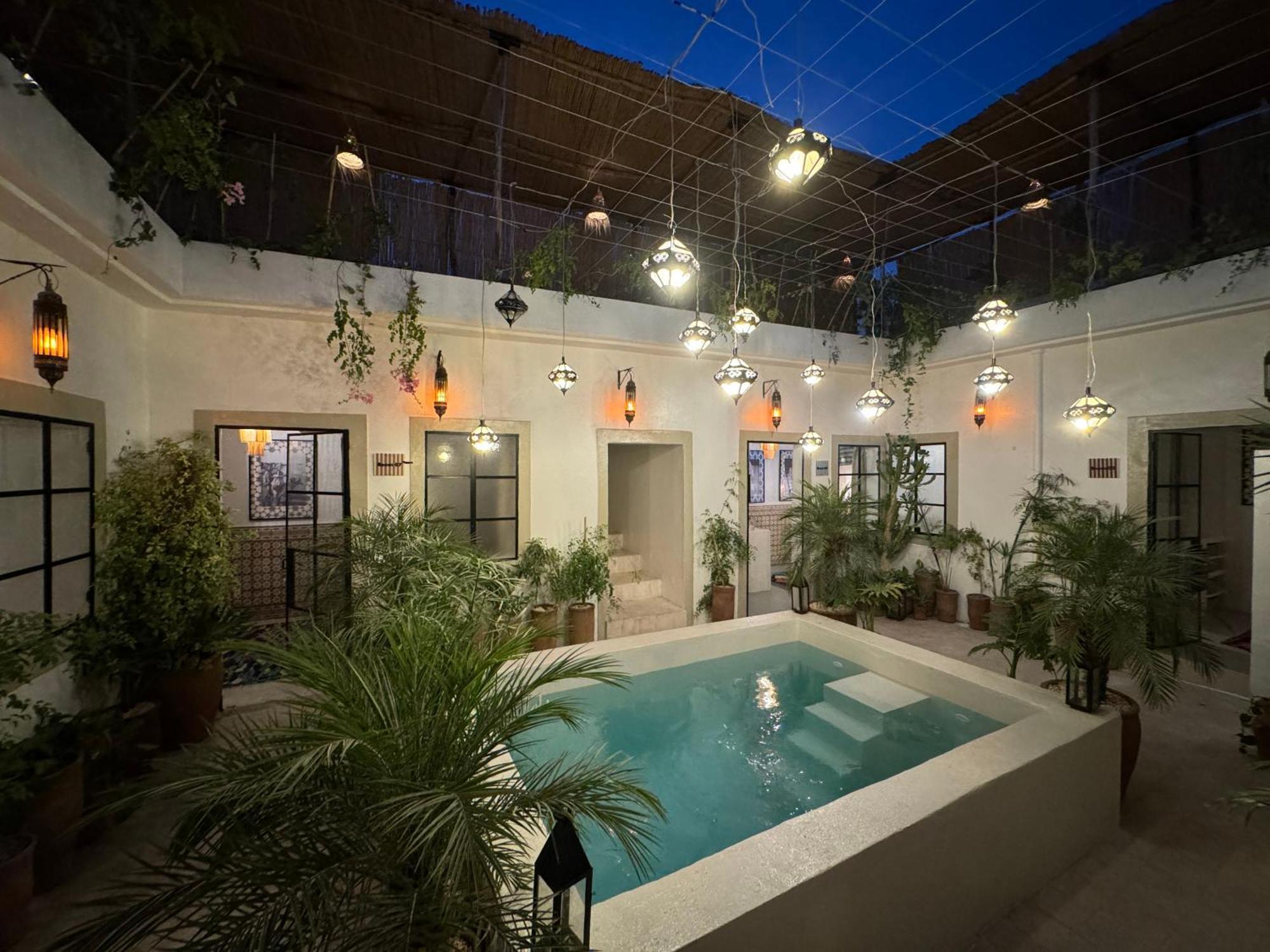Riad Ait El Mouden Tamraght ภายนอก รูปภาพ